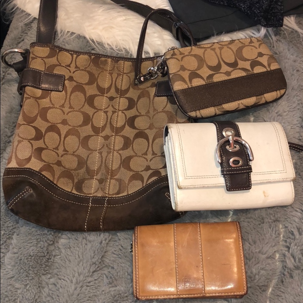 Coach well loved bundle pursue wallets & wristlet